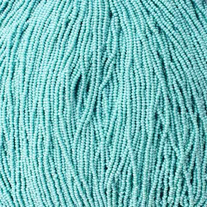 Czech Seed Bead 11/0 Opaque Turquoise Luster #5042